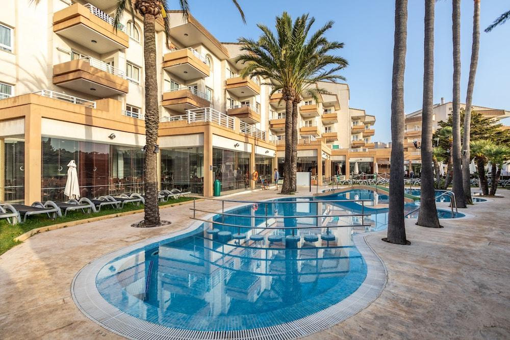 Hotel Illot Suites 卡拉纳雅达 外观 照片