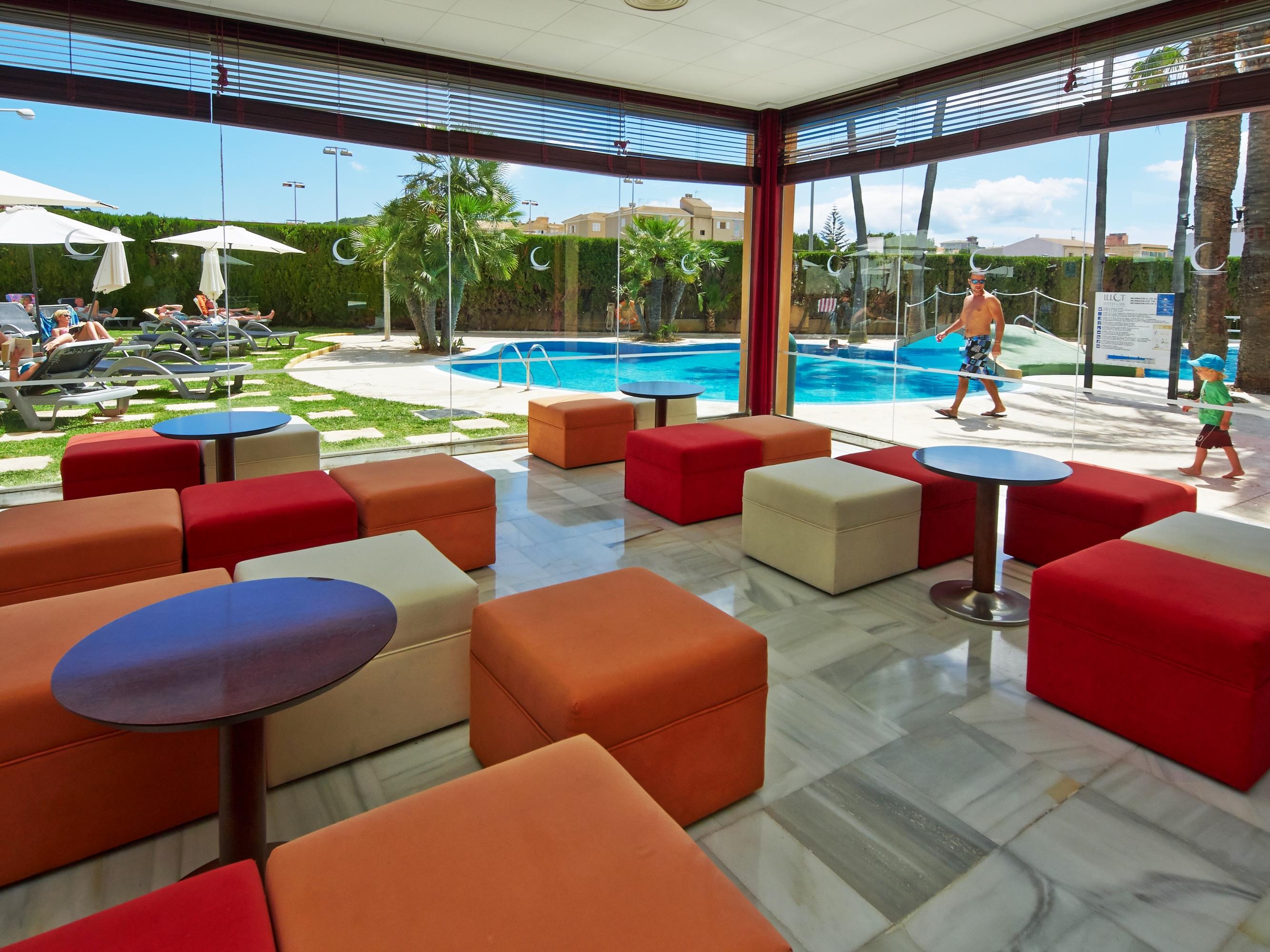 Hotel Illot Suites 卡拉纳雅达 外观 照片
