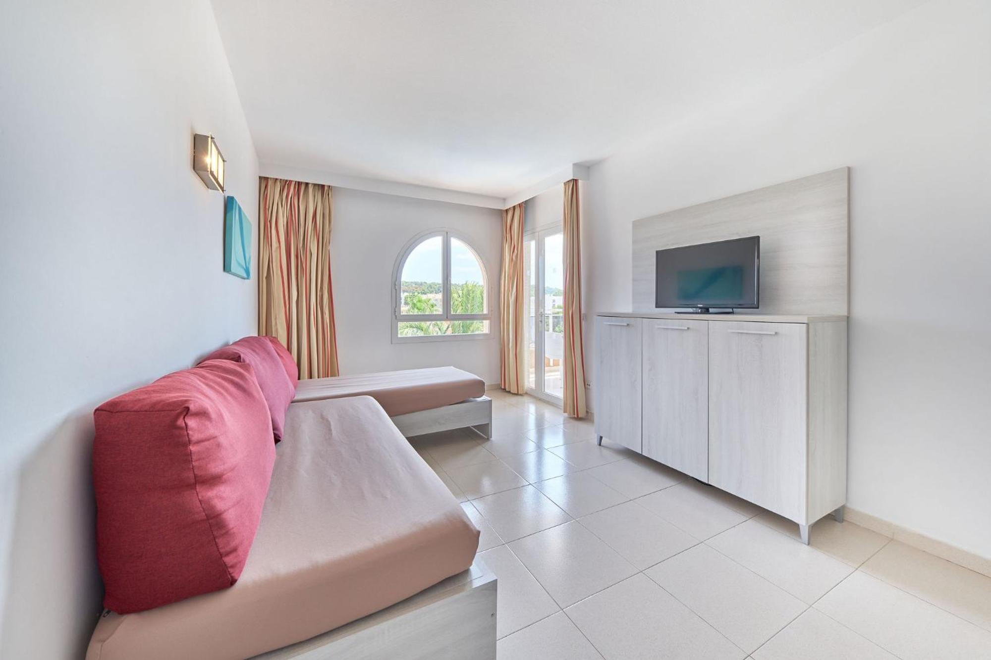Hotel Illot Suites 卡拉纳雅达 外观 照片