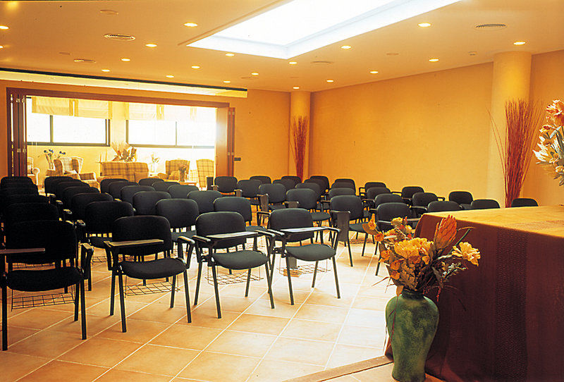 Hotel Illot Suites 卡拉纳雅达 外观 照片